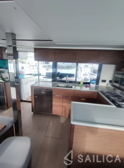 Lagoon 46  - Yacht Charter Sailica