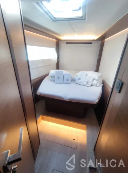 Lagoon 46  - Yacht Charter Sailica