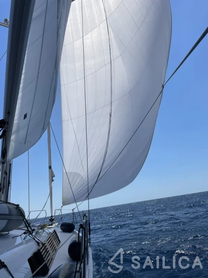 Hanse 460 - Yacht Charter Sailica