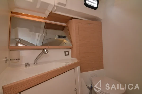 Oceanis 46.1 - Yacht Charter Sailica