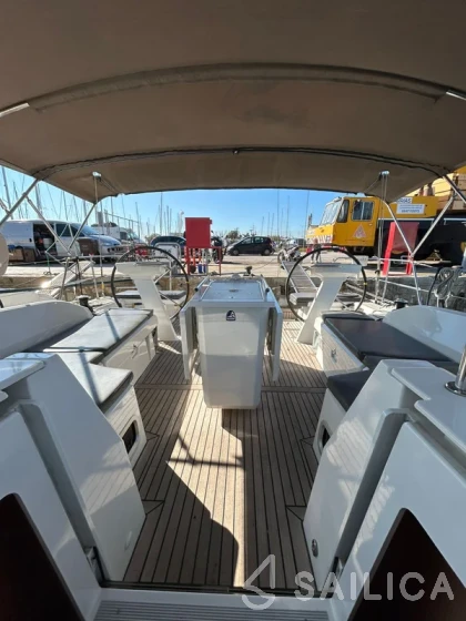 Oceanis 46.1 - Yacht Charter Sailica