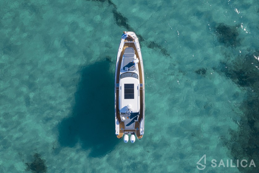 Nimbus Tender T11 - Yacht Charter Sailica