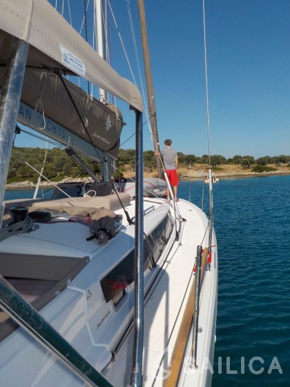 Sun Odyssey 490 - Yacht Charter Sailica