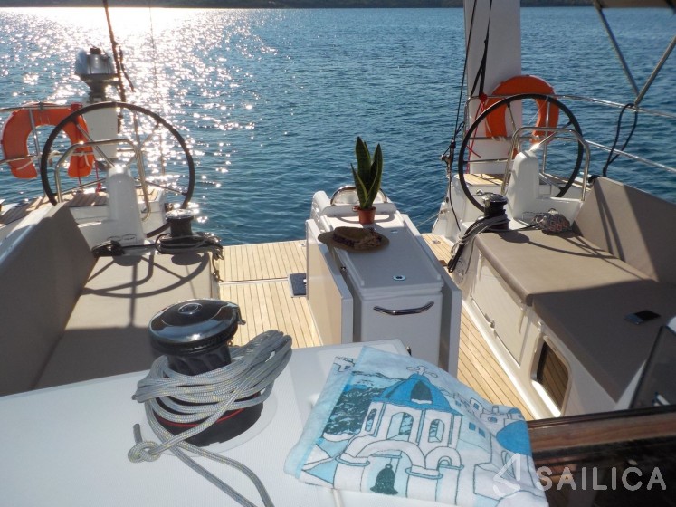 Sun Odyssey 490 - Yacht Charter Sailica