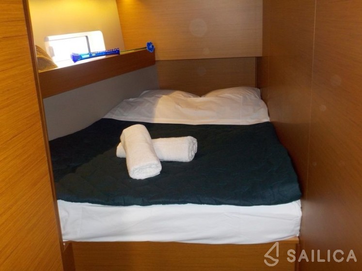 Sun Odyssey 490 - Yacht Charter Sailica