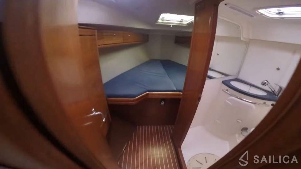 Bavaria 37 Cruiser - Yacht Charter Sailica