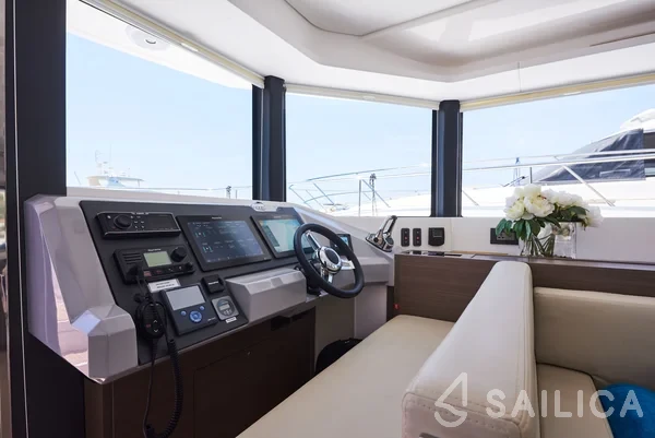 Leopard 53 - Yacht Charter Sailica