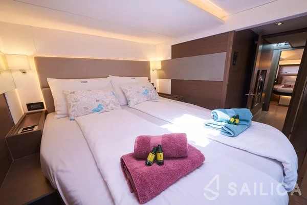 Leopard 53 - Yacht Charter Sailica