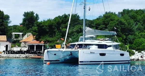 Saona 47 - Yacht Charter Sailica