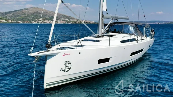 Hanse 460 - Yacht Charter Sailica