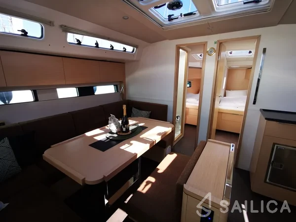 Hanse 460 - Yacht Charter Sailica