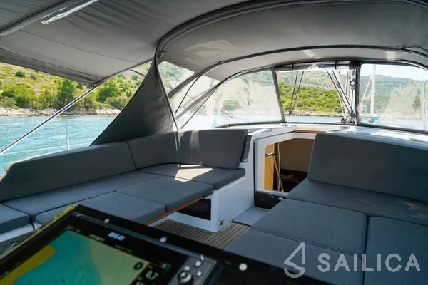 Hanse 460 - Yacht Charter Sailica