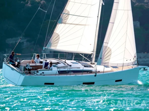 Dufour 390 Grand Large - Yacht Charter Sailica