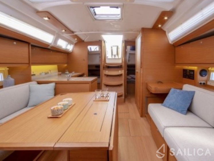 Dufour 390 Grand Large - Yacht Charter Sailica