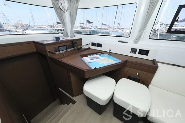 Lagoon 46  - Photo #77 Lagoon 46  - Yacht Charter Sailica