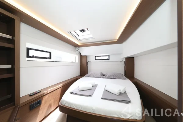 Lagoon 46  - Photo #65 Lagoon 46  - Yacht Charter Sailica