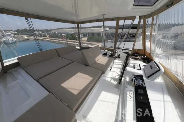 Lagoon 46  - Yacht Charter Sailica