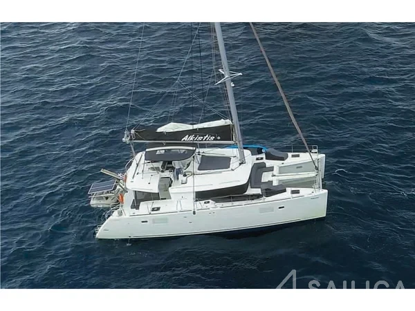 Lagoon 450  Flybridge - Yacht Charter Sailica
