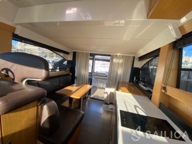 Bavaria Virtess 420 Fly - Yacht Charter Sailica