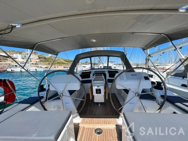 Hanse 458 - Yacht Charter Sailica