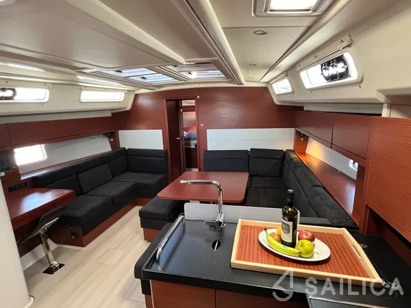Hanse 458 - Yacht Charter Sailica