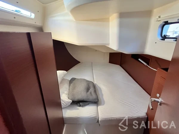 Hanse 458 - Yacht Charter Sailica