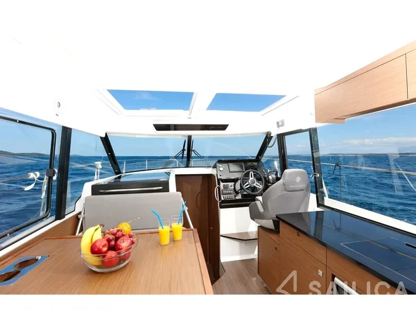 Merry Fisher 1095 - Yacht Charter Sailica