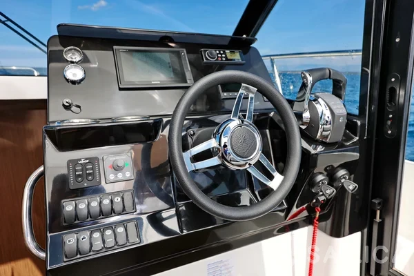 Merry Fisher 1095 - Yacht Charter Sailica