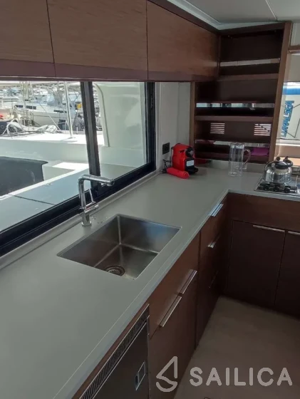 Lagoon 46  - Yacht Charter Sailica