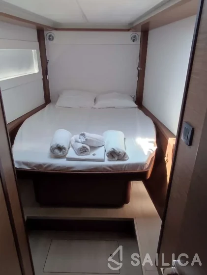 Lagoon 46  - Yacht Charter Sailica