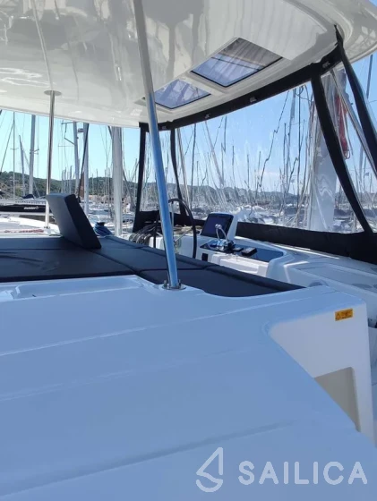 Lagoon 46  - Yacht Charter Sailica