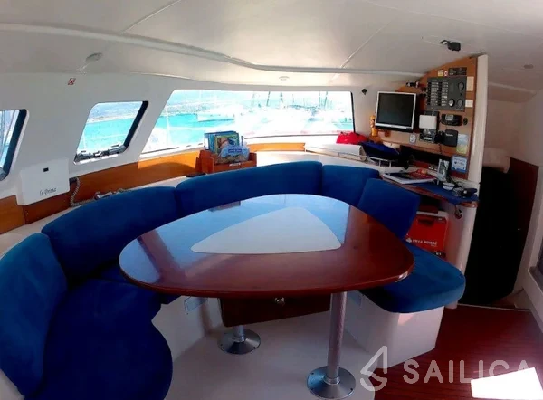 Lavezzi 40 - Yacht Charter Sailica