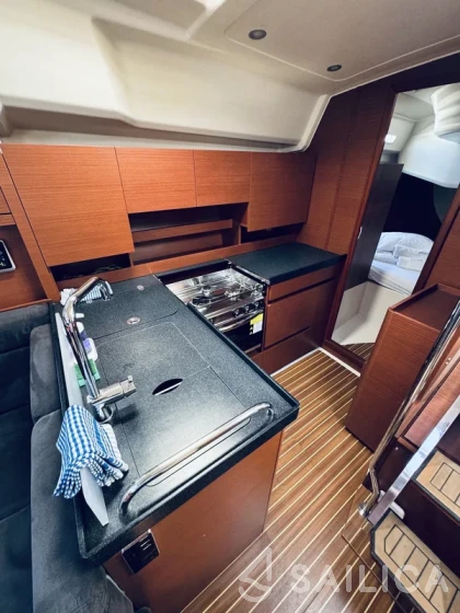 Hanse 458 - Yacht Charter Sailica