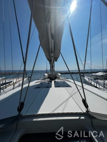 Hanse 458 - Yacht Charter Sailica