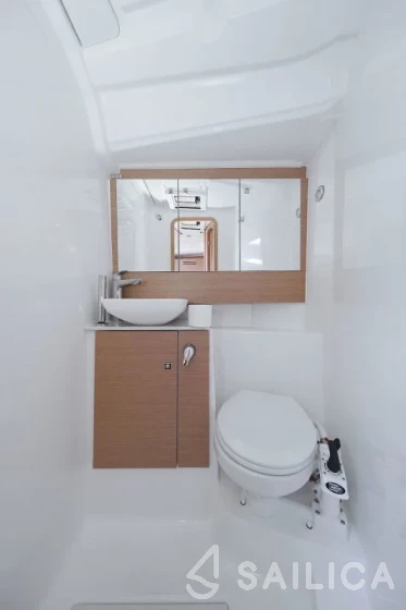 Dufour 430 - Yacht Charter Sailica