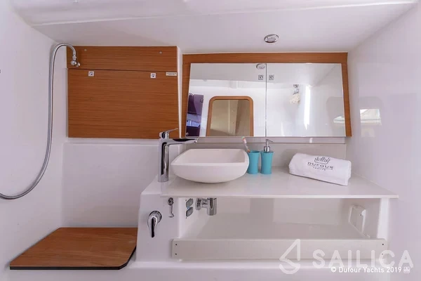 Dufour 430 - Yacht Charter Sailica