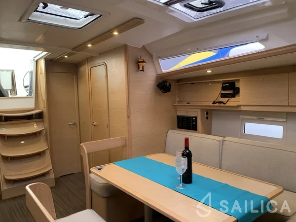 Dufour 430 - Yacht Charter Sailica