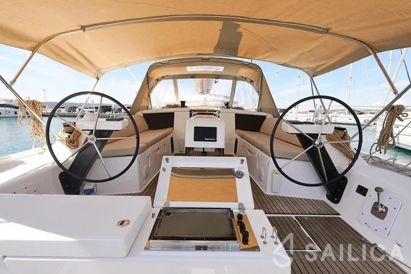 Dufour 430 - Yacht Charter Sailica
