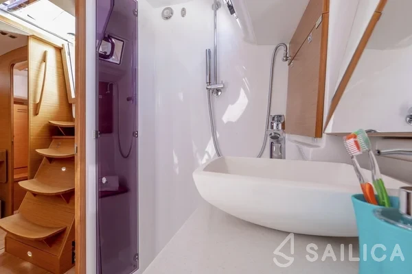 Dufour 430 - Yacht Charter Sailica