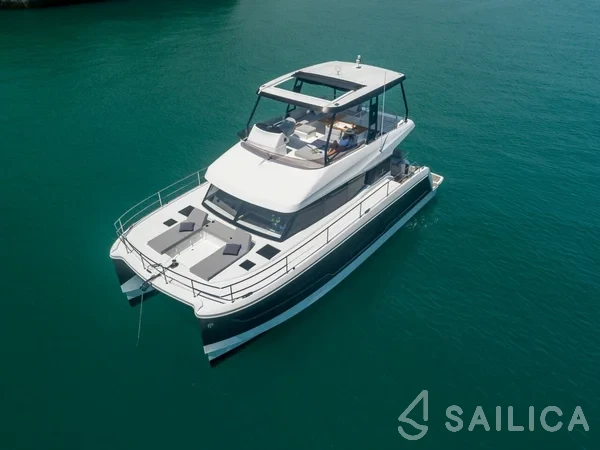 MY5 - Yacht Charter Sailica