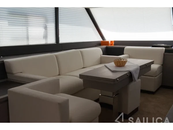 MY5 - Yacht Charter Sailica