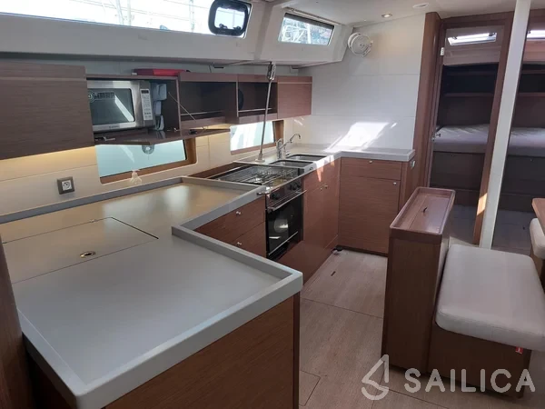 Oceanis 46.1 - Yacht Charter Sailica