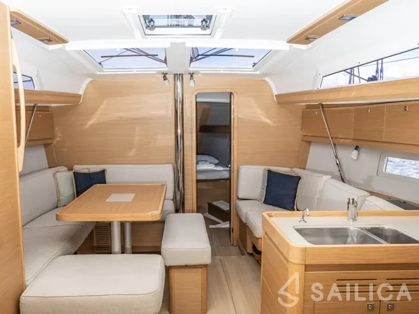 Dufour 412 GL - Yacht Charter Sailica