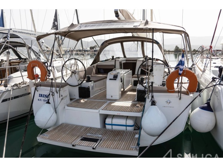 Sun Odyssey 440 - Yacht Charter Sailica