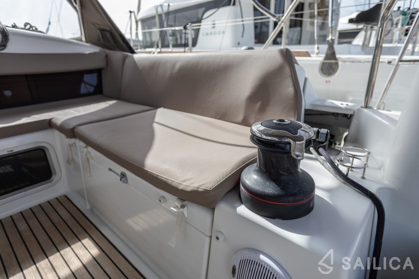 Sun Odyssey 440 - Yacht Charter Sailica