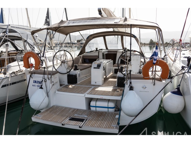 Sun Odyssey 440 - Yacht Charter Sailica