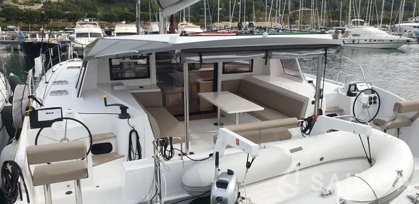 Nautitech 40 open NEW - 4 + 2 cab. - Yacht Charter Sailica