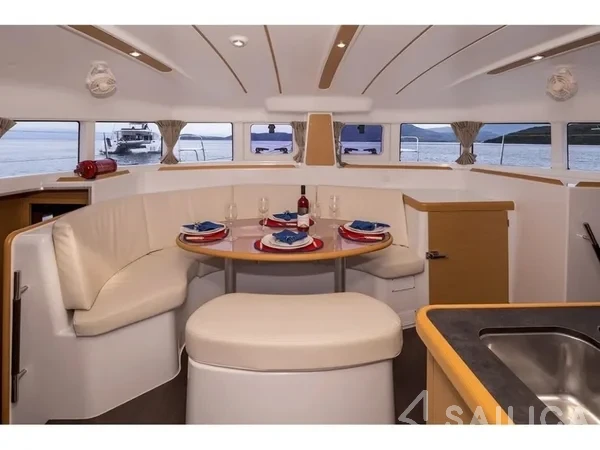 Lagoon 380 S2 - Yacht Charter Sailica