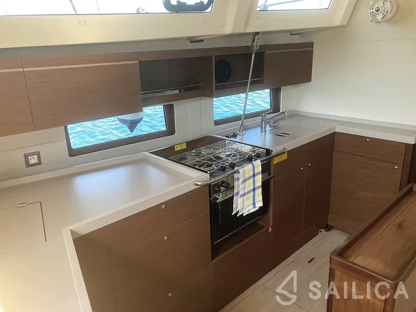 Oceanis 46.1 - Yacht Charter Sailica