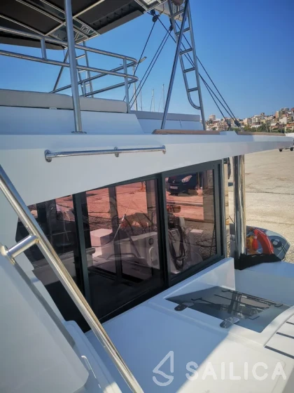 Bali 4.8  - Yacht Charter Sailica